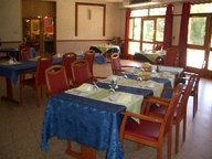 View Salle de restaurant 4